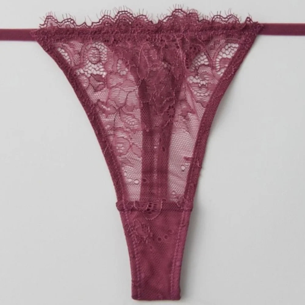 Out From Under Butterfly Kisses Lace Thong, Burgundy, XL, NWT
